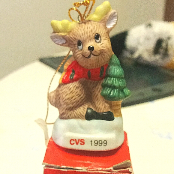 ☆ CVS 1999 Traditions Ornaments with Original box No Damage Chips or issues ☆ - Picture 3 of 9